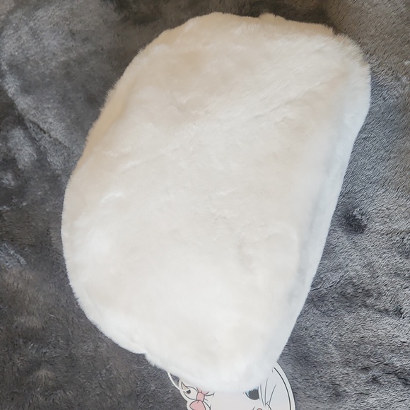 Disney Primark Marie Cosmetic Bag - Picture 2 of 4